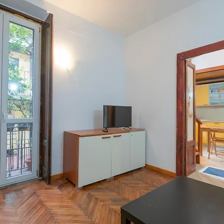 I Host - Monza 15 - 2 Apartament