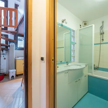 I Host - Monza 15 - 2 Apartament