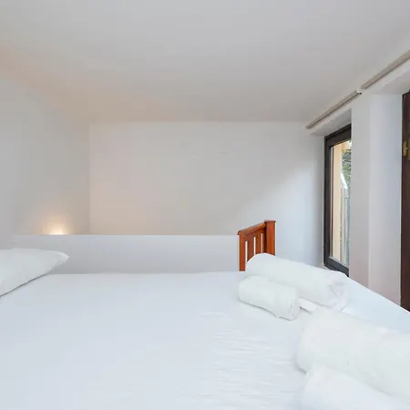 I Host - Monza 15 - 2 Apartamento Milão